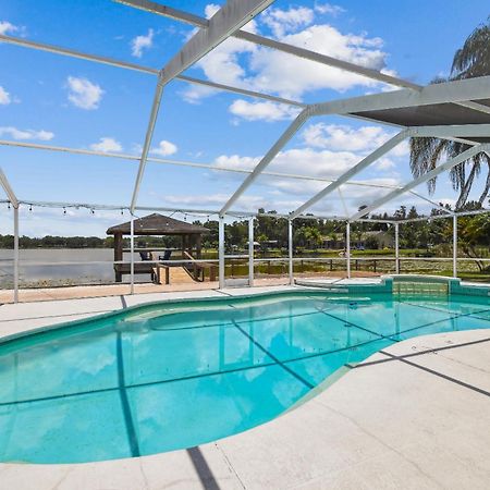 Lake House Westchase Area. Heated Pool Waterfront! Tampa Exterior photo